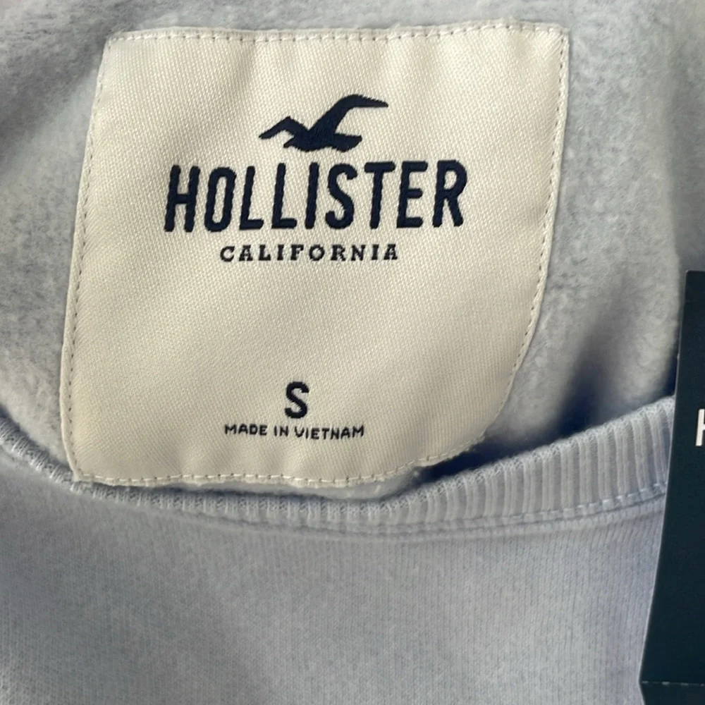 NWT Hollister crop baby blue sun crew neck sweatshirt - Picture 4 of 6